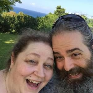 Meet your Posher, Alexandra